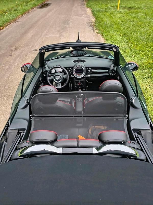 Usata Mini Cooper Cabriolet 211 CV (155 kW) 2013 Nero Cabrio