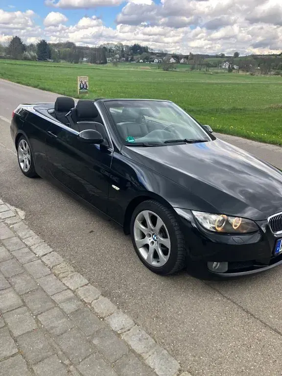 Occasion BMW 330 Cabriolet 272 ch (200 kW) 2009 Noir Cabriolet