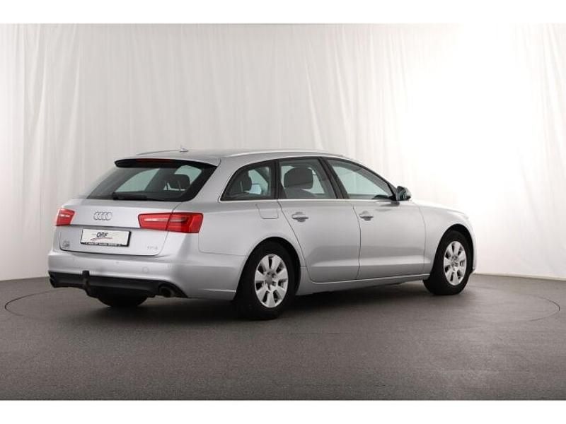 Gebraucht Audi A6 Comfort 132 PS (97 kW) 2012 Andere Kombi