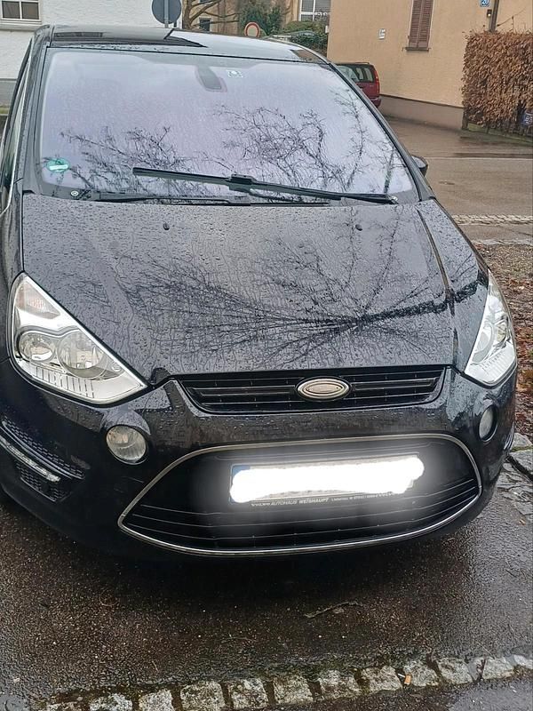 Gebraucht Ford S-MAX S 140 PS (102 kW) 2012 Schwarz Van / Kleinbus