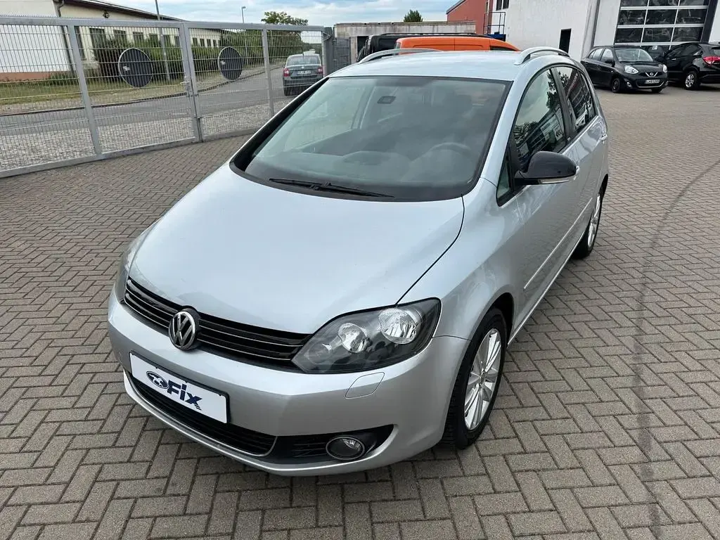 Gebraucht VW Golf Plus Cross Style 105 PS (77 kW) 2011 Silber Van / Kleinbus
