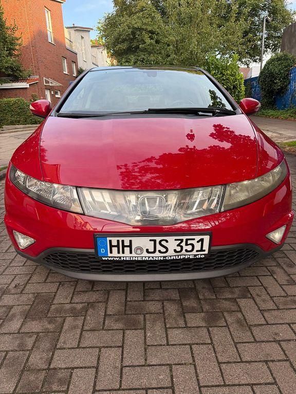 Rot Gebraucht 2008 Honda Civic Executive Limousine | 3.800 € (Guter Preis) - Bild 1/4