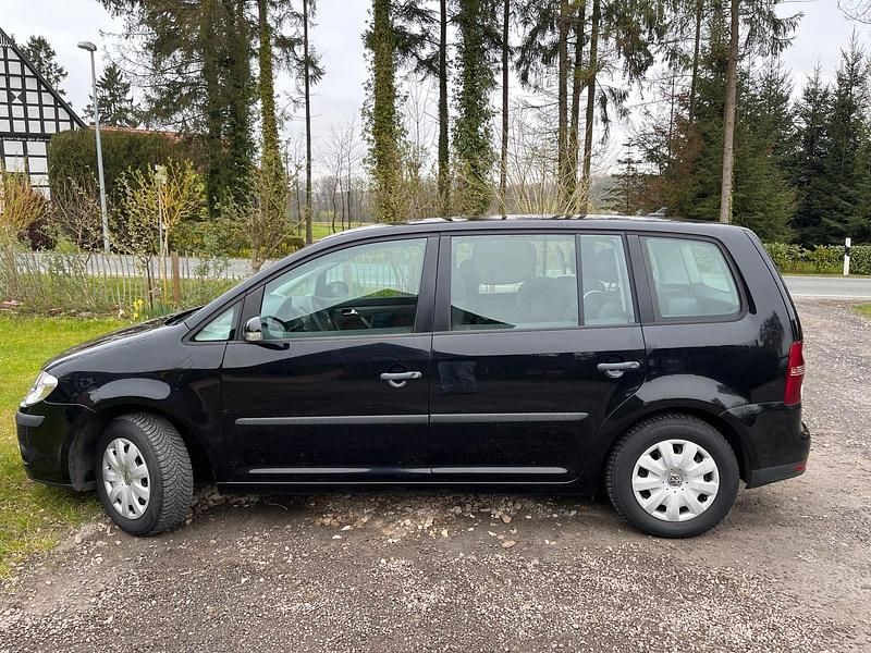 Gebraucht VW Touran 105 PS (77 kW) 2007 Schwarz Van / Kleinbus