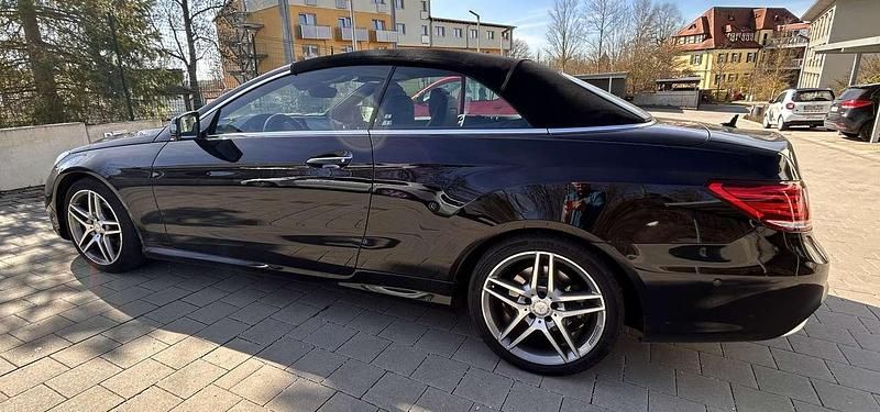 Gebraucht Mercedes E400 333 PS (244 kW) 2013 Schwarz Cabrio