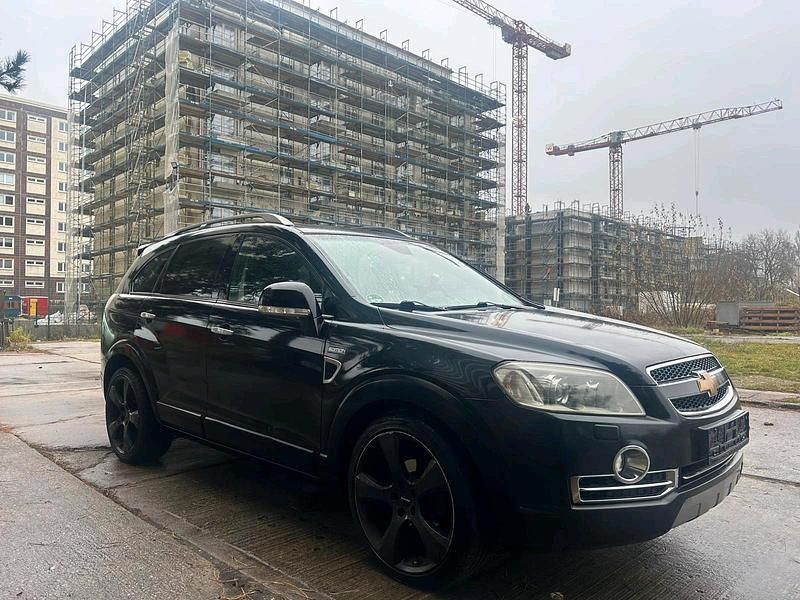 Gebraucht 2009 Chevrolet Captiva SUV | 2.499 € (Guter Preis) - Bild 1/4