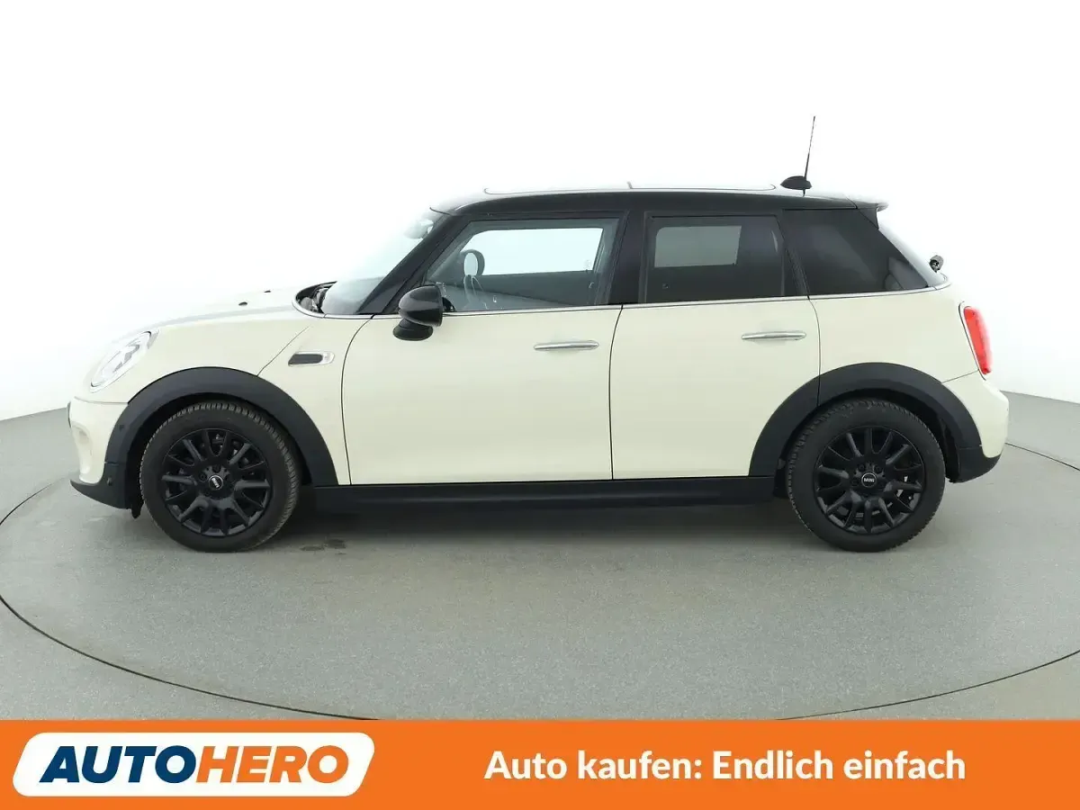 Gebraucht Mini Cooper 136 PS (100 kW) 2017 Weiß Kleinwagen
