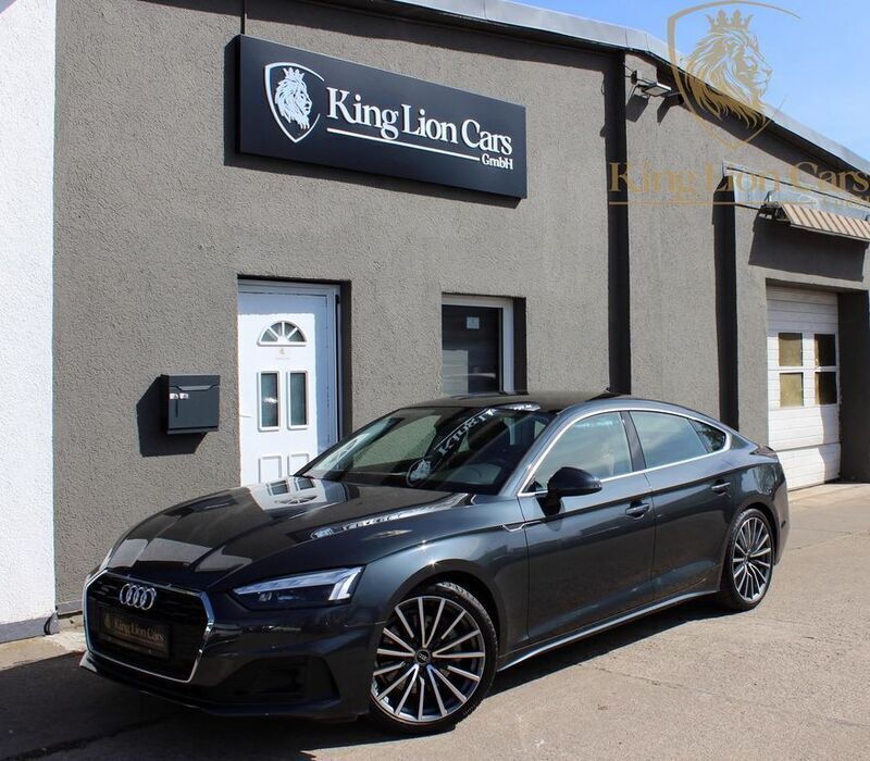 Grau Gebraucht 2021 Audi A5 Sportback S-Line Limousine | 32.880 € (Superpreis) - Bild 1/4