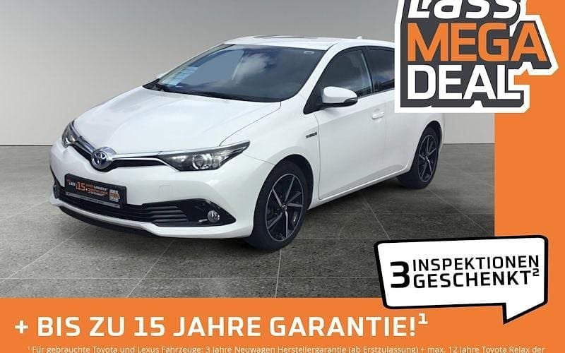 Weiß Gebraucht 2017 Toyota Auris Touring Sports Kombi | 15.980 € (Fairer Preis) - Bild 1/4