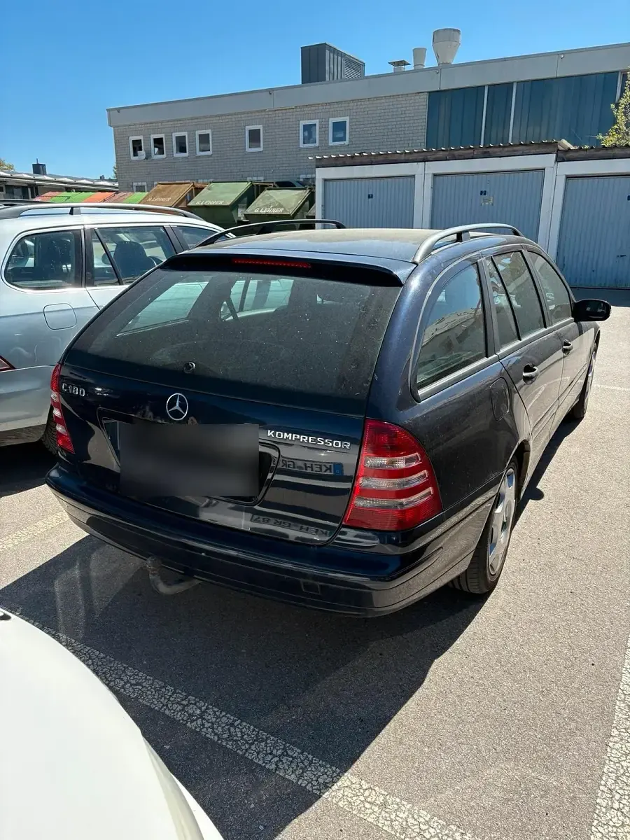 Gebraucht Mercedes C180 143 PS (105 kW) 2006 Blau Kombi