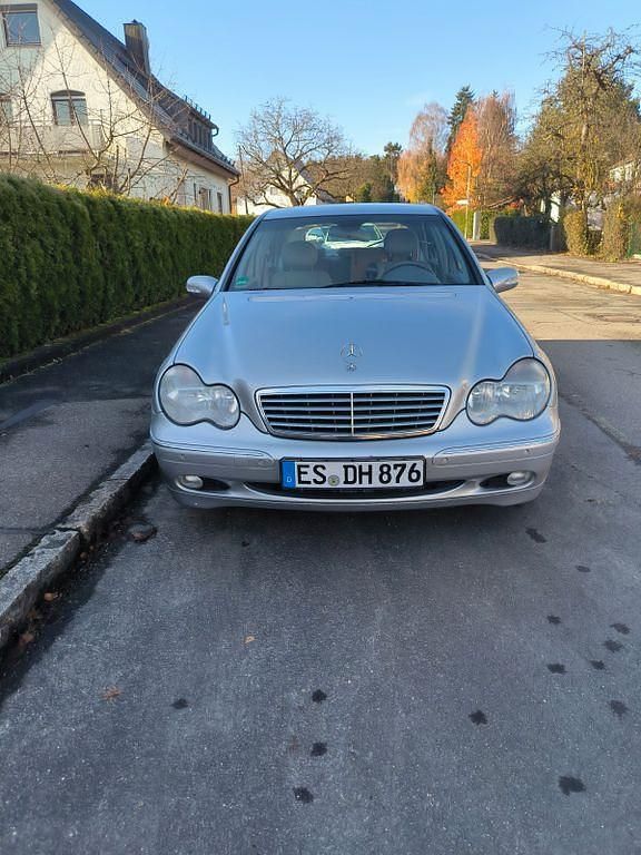 Gebraucht Mercedes C320 Avantgarde 218 PS (160 kW) 2001 Silber Limousine