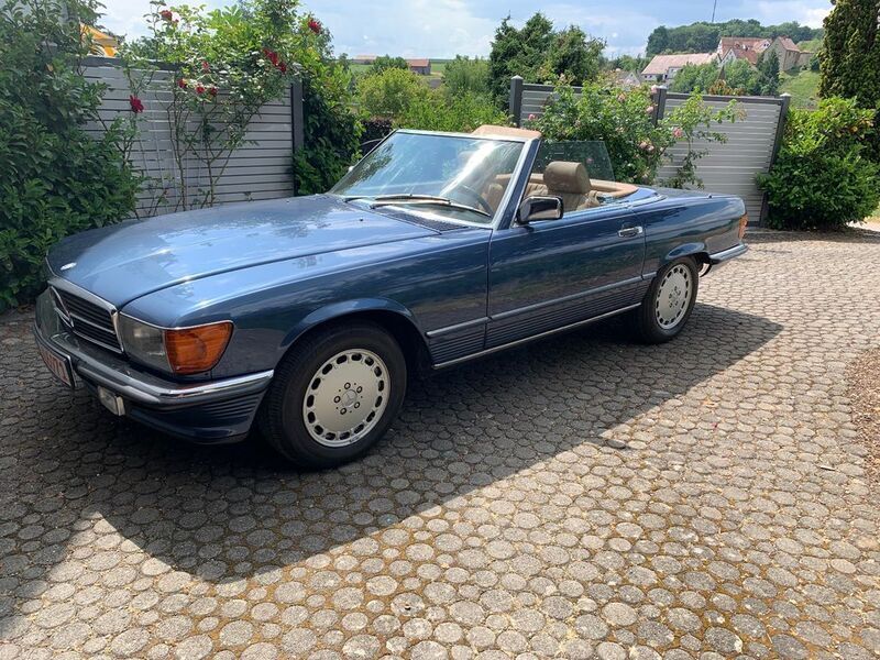 Blau Gebraucht 1986 Mercedes SL420 Cabrio | 59.500 € - Bild 1/4