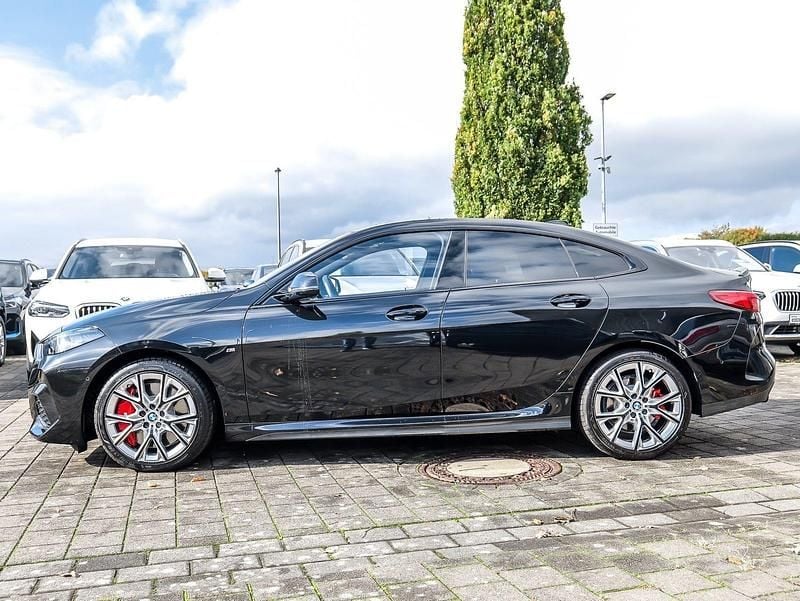 Gebraucht BMW 220 M Sport 178 PS (130 kW) 2024 Schwarz Coupé