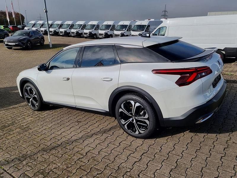 Gebraucht Citroën C5 X PureTech 131 PS (96 kW) 2024 Weiß Kombi