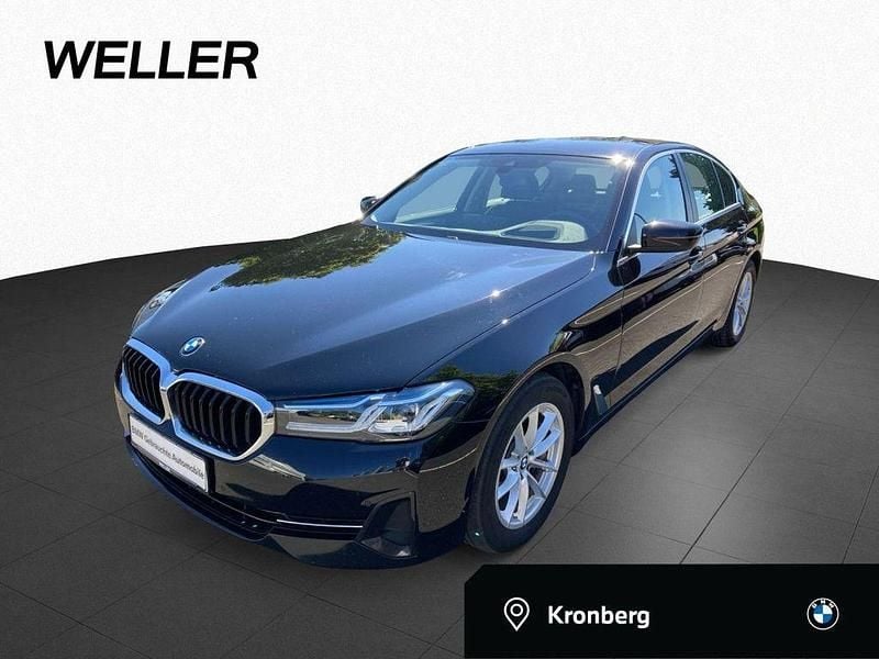 Schwarz (schwarz) Gebraucht 2022 BMW 530 Performance Limousine | 35.900 € (Superpreis) - Bild 1/4