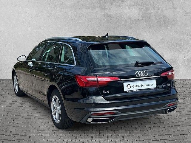 Gebraucht Audi A4 163 PS (119 kW) 2024 Schwarz Kombi