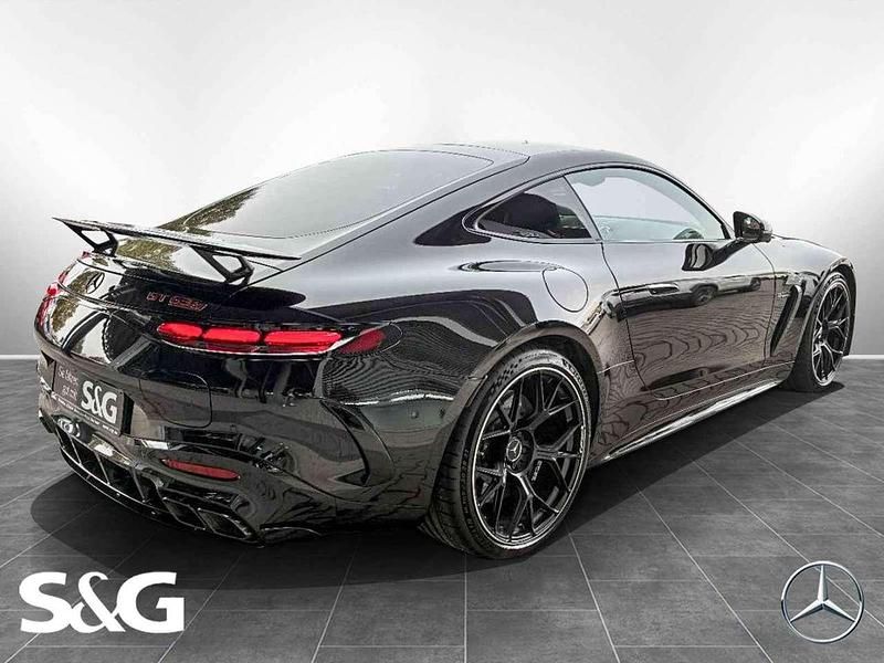 Gebraucht Mercedes AMG GT AMG 612 PS (450 kW) 2024 Metalliclack obsidianschwarz Coupé