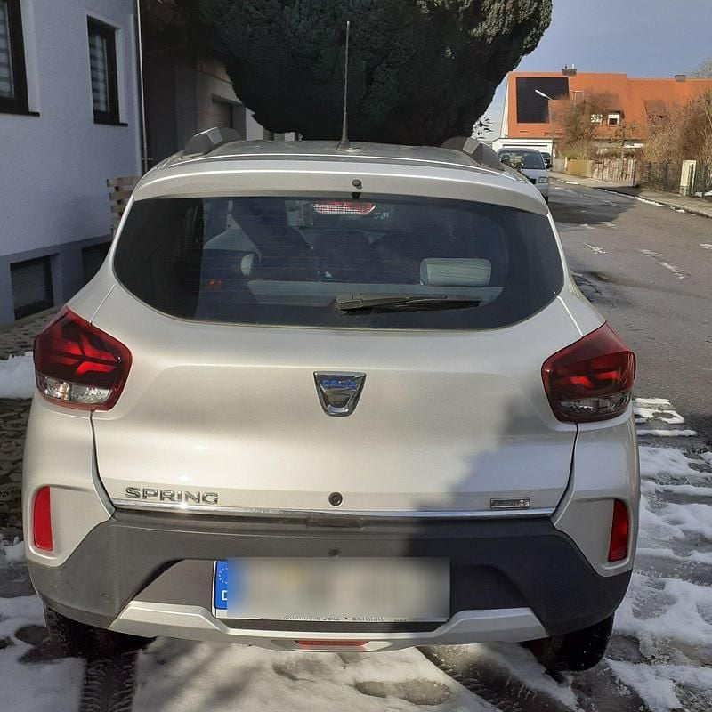 Gebraucht Dacia Spring Comfort Plus 32 kW (44 PS) 2022 Silber Kleinwagen