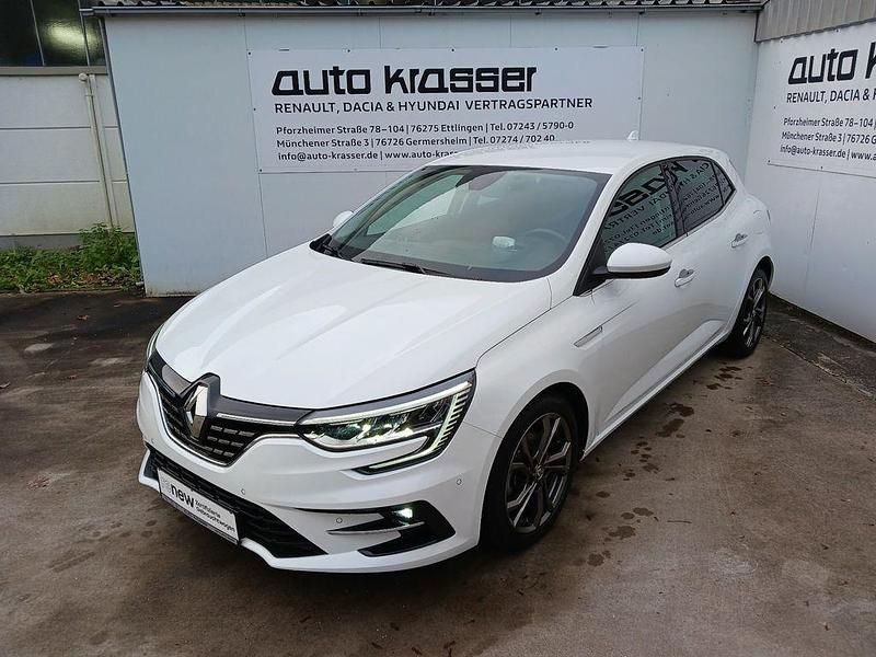 Weiß Gebraucht 2021 Renault Mégane Intens Limousine | 17.990 € - Bild 1/4