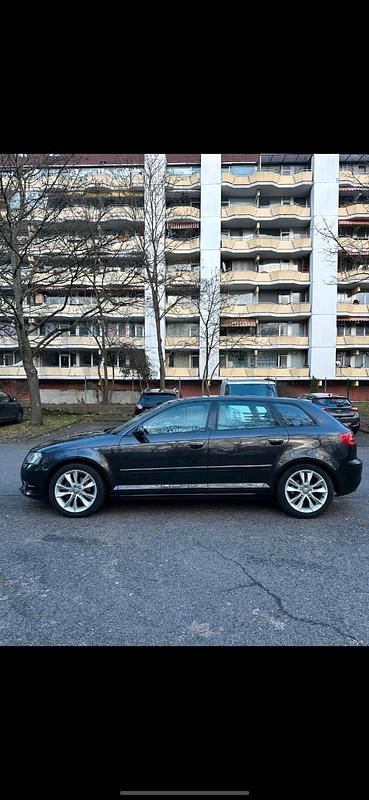 Gebraucht Audi A3 Ambition 125 PS (91 kW) 2011 Schwarz Kleinwagen