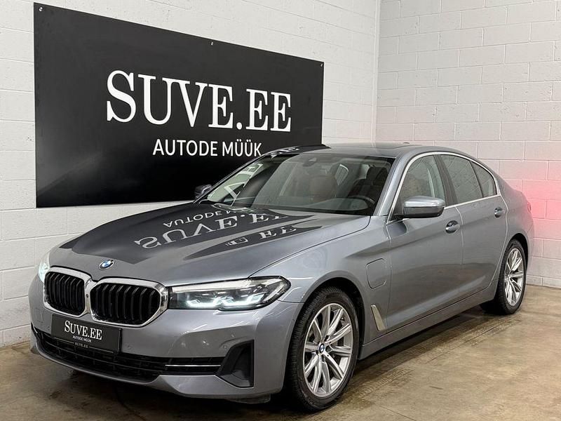 Gebraucht BMW 530e 184 PS (135 kW) 2020 Blau Limousine