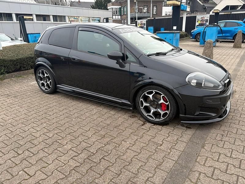 Gebraucht Abarth Punto Evo 265 PS (194 kW) 2012 Schwarz Kleinwagen