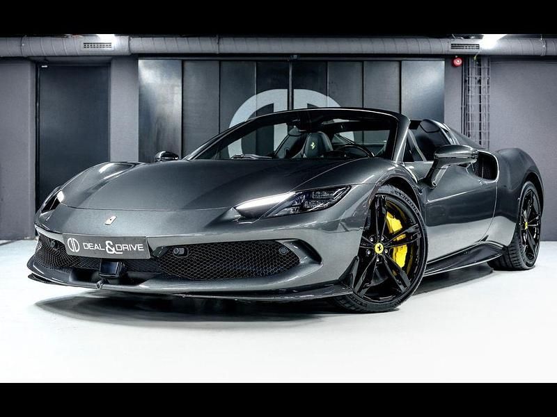 Gebraucht Ferrari 296 829 PS (609 kW) 2024 Grau Cabrio