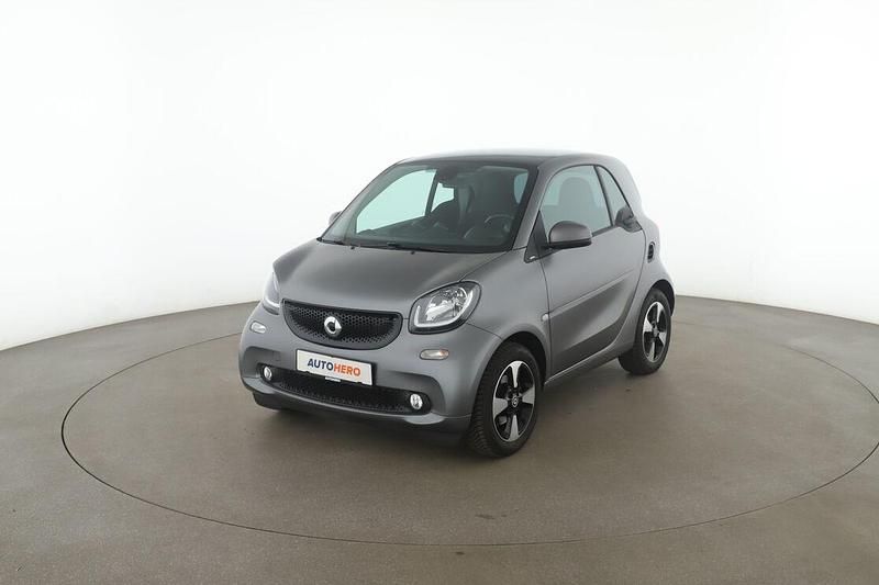 Grau Gebraucht 2018 Smart ForTwo Coupé Prime Kleinwagen | 14.890 € (Etwas zu teuer) - Bild 1/3