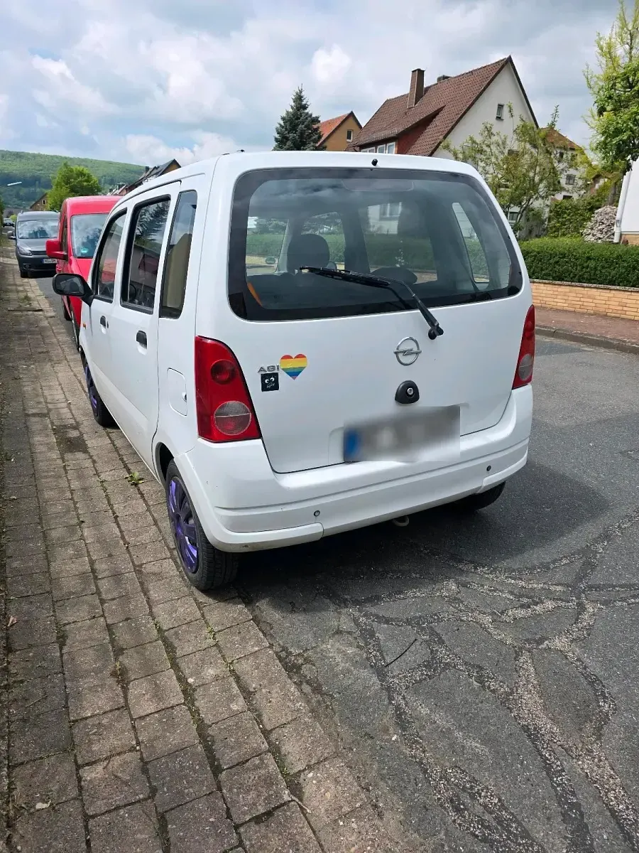 Gebraucht Opel Agila 60 PS (44 kW) 2005 Weiß Van / Kleinbus