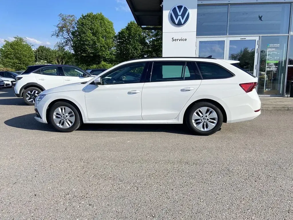 Gebraucht Skoda Octavia 150 PS (110 kW) 2023 Candy weiß Kombi