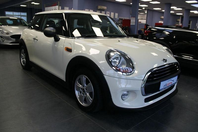 Weiß Gebraucht 2014 Mini ONE Salt Kleinwagen | 9.980 € (Etwas zu teuer) - Bild 1/4