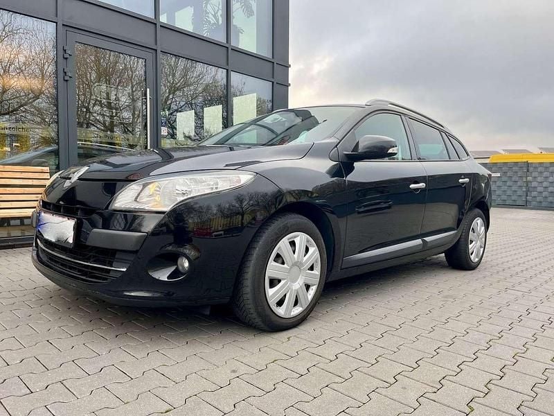 Schwarz Gebraucht 2011 Renault Mégane GrandTour Bose Edition Kombi | 2.980 € (Superpreis) - Bild 1/4