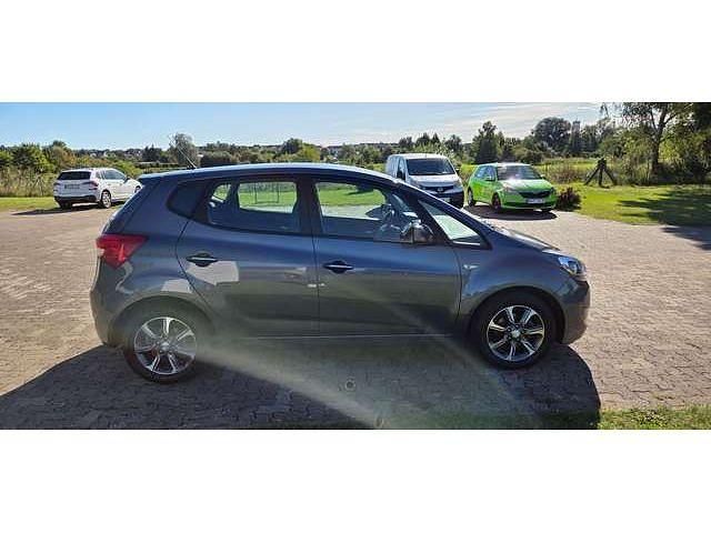 Gebraucht Hyundai ix20 Trend 90 PS (66 kW) 2016 Micron grey Kleinwagen