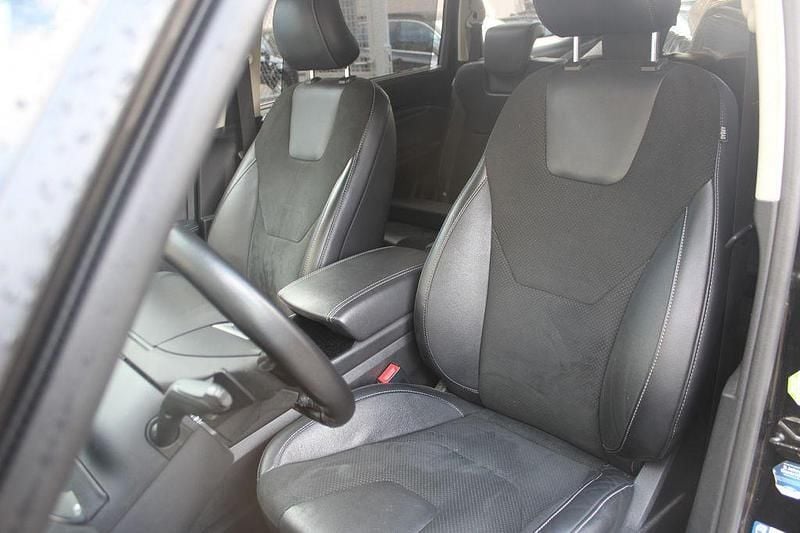 Gebraucht Ford Galaxy Titanium 150 PS (110 kW) 2016 Schwarz Van / Kleinbus