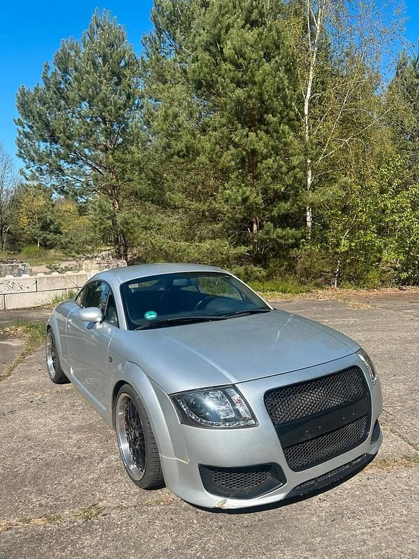 Second-hand Audi TT 180 CP (132 kW) 2000 Coupe