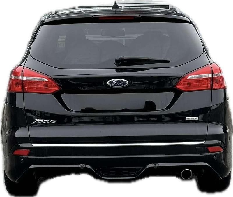 Gebraucht Ford Focus ST-Line 182 PS (133 kW) 2017 Schwarz Kombi