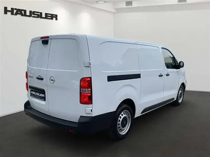 Neu Opel Vivaro-e Combi 144 PS (105 kW) 2025 Kaolin weiß Van / Kleinbus