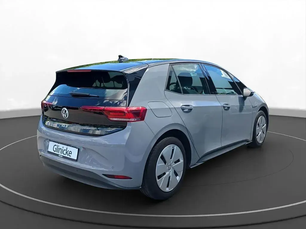 Gebraucht VW ID.3 Pure 110 kW (150 PS) 2022 Mondsteingrau Kleinwagen