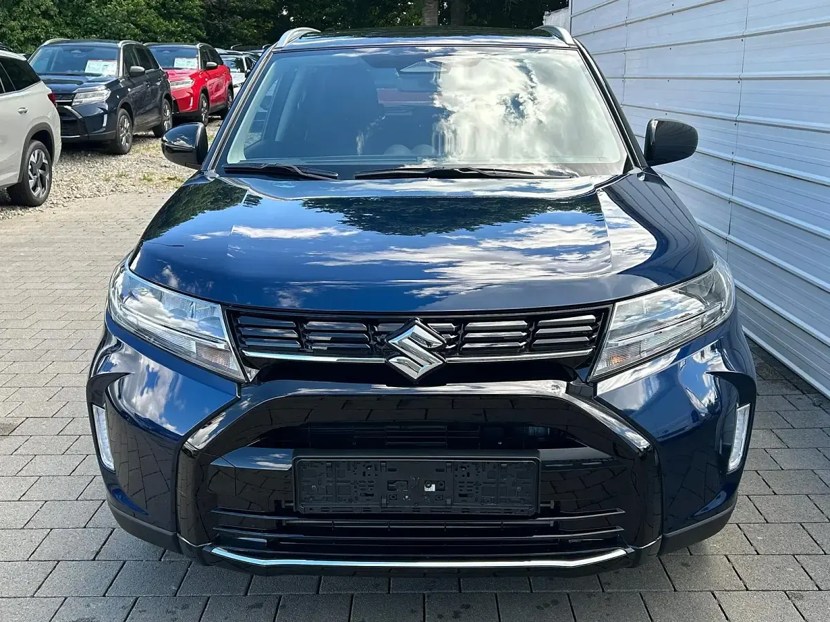 Neu Suzuki Vitara Comfort 110 PS (80 kW) 2026 Syphere blue pearl metallic / SUV