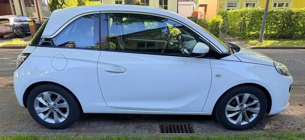 Gebraucht Opel Adam 69 PS (50 kW) 2014 Weiß Kleinwagen