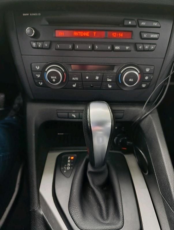 Używany BMW X1 218 KM (160 kW) 2010 Szary SUV