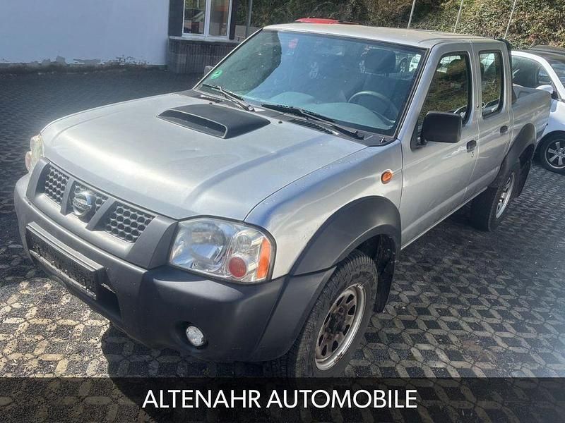 Gebraucht Nissan Navara 133 PS (97 kW) 2009 Silber Pickup