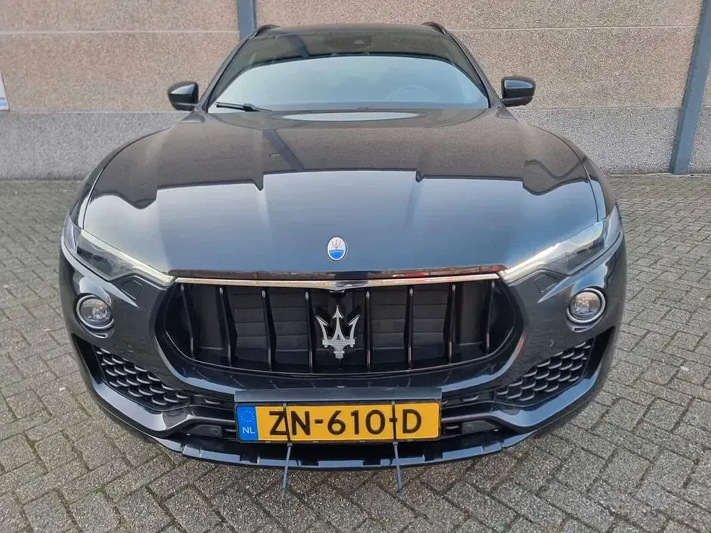 Gebraucht Maserati Levante 275 PS (202 kW) 2017 Schwarz SUV