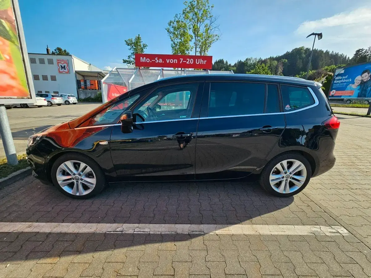 Gebraucht Opel Zafira Tourer 170 PS (125 kW) 2018 Blau Van / Kleinbus