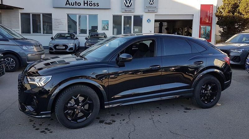 Schwarz Gebraucht 2024 Audi Q3 Sportback S-Line SUV | 52.490 € - Bild 1/4