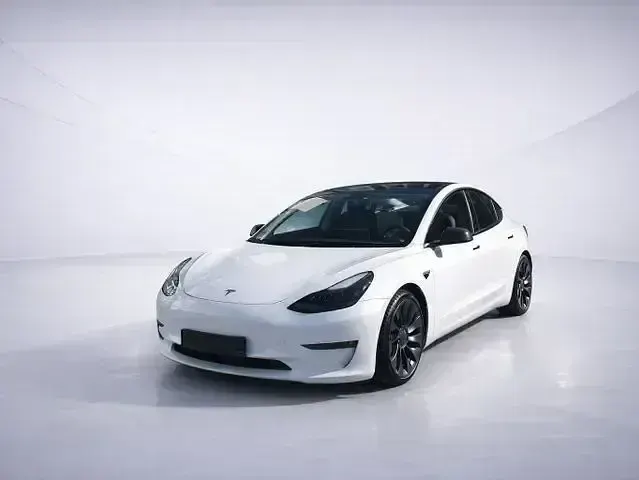 Occasion Tesla Model 3 Performance 377 kW (513 ch) 2022 Blanc Berline