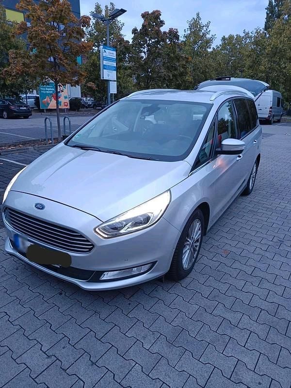 Gebraucht Ford Galaxy Titanium 150 PS (110 kW) 2017 Silber Van / Kleinbus