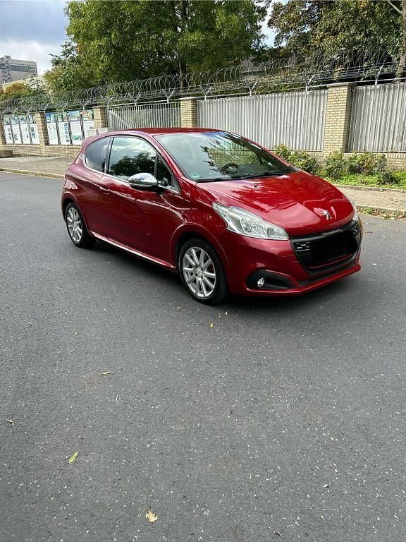 Rot Gebraucht 2013 Peugeot 208 GTi Kleinwagen | 7.999 € (Fairer Preis) - Bild 1/4
