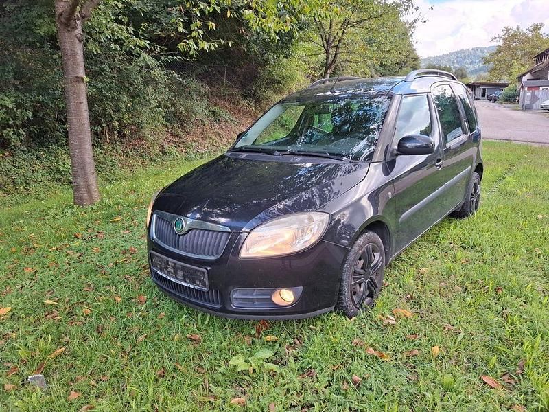 Schwarz Gebraucht 2009 Skoda Roomster Plus Edition Van / Kleinbus | 1.600 € (Guter Preis) - Bild 1/4