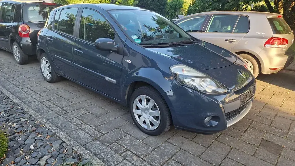 Gebraucht Renault Clio 103 PS (75 kW) 2012 Blau Limousine