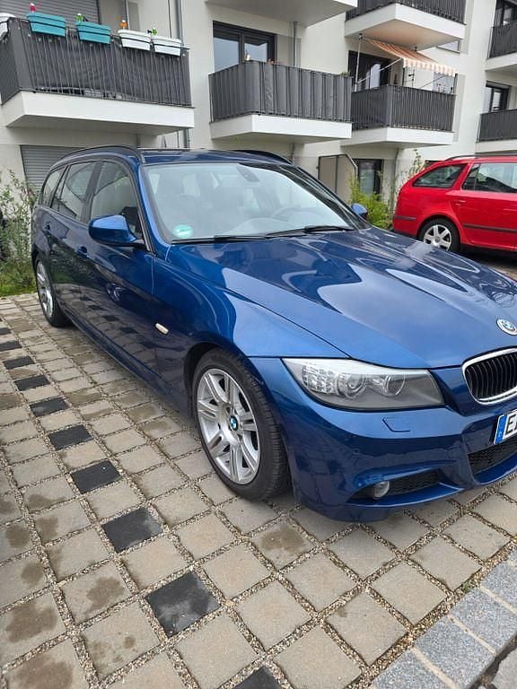 Second-hand BMW 320 Performance 184 CP (135 kW) 2011 Albastru Break